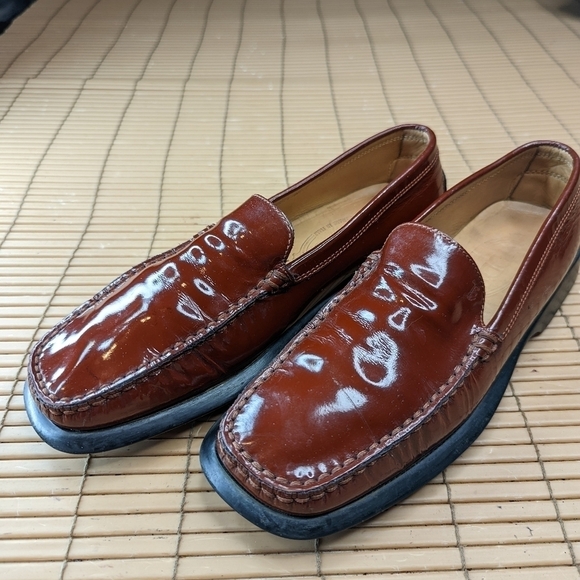 Tod's Women's Gommino Red patent leather Loafers US 8 Driving Moccasin Shoes - Picture 2 of 11